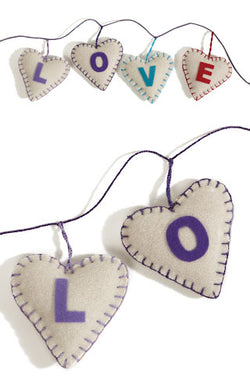 FELT LOVE HEART GARLAND