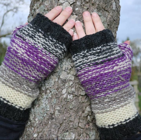 PURPLE MARL KNITTED FINGERLESS GLOVES - by Cool Trade Winds