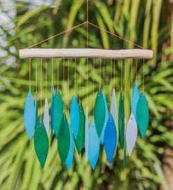 TURQUOISE LEAVES GLASS WINDCHIME